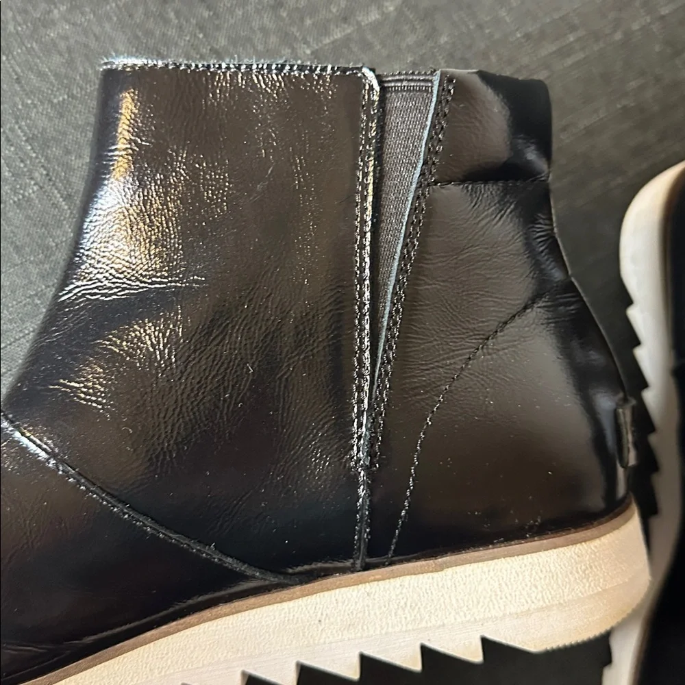 Sorel Harlow Size 9.5 Women's Black Leather Zipper Boots‎